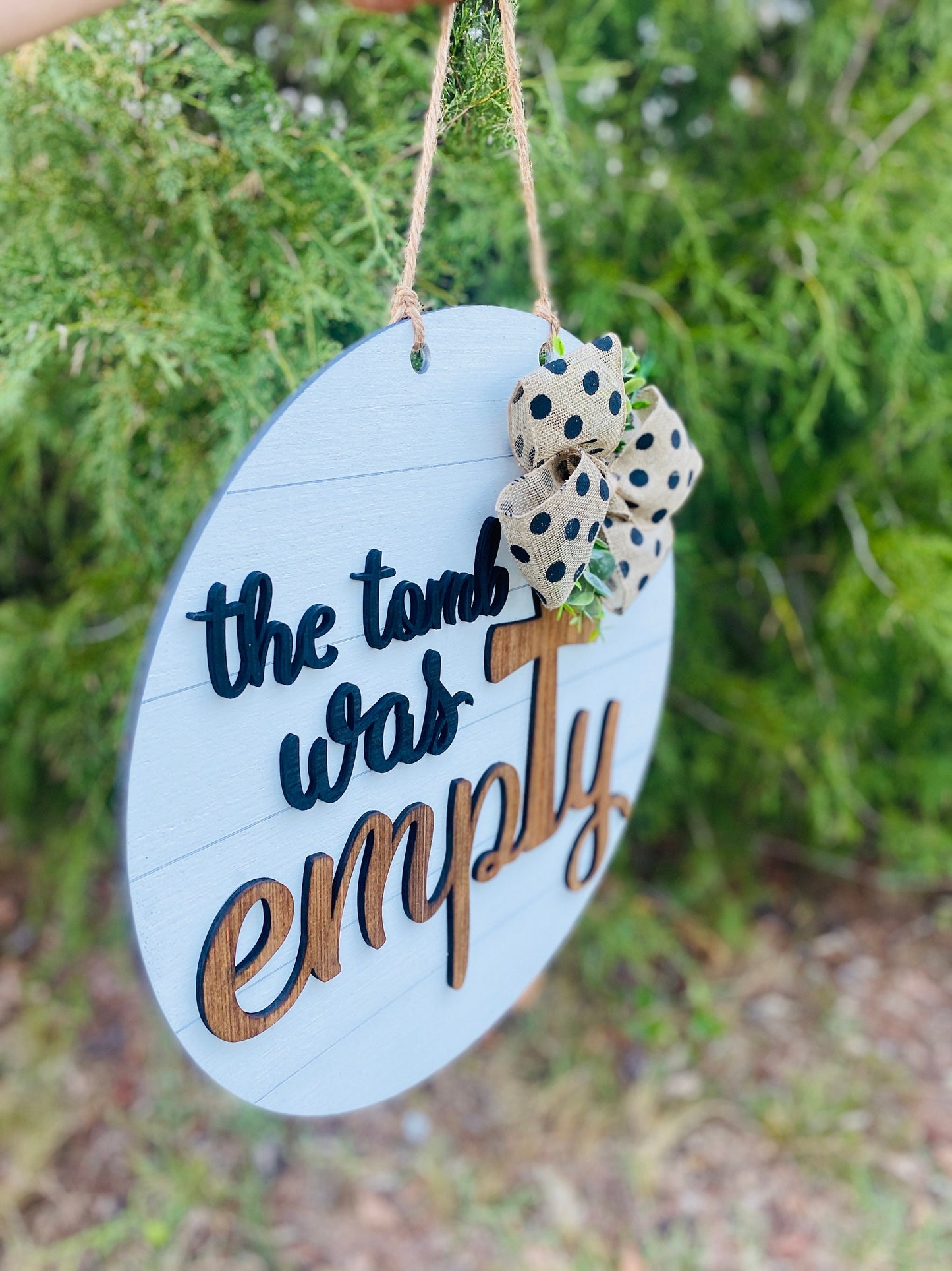 The tomb was empty door hanger, Easter gifts, home decor, Easter door hanger, religious decor, Gifts for family, Christian