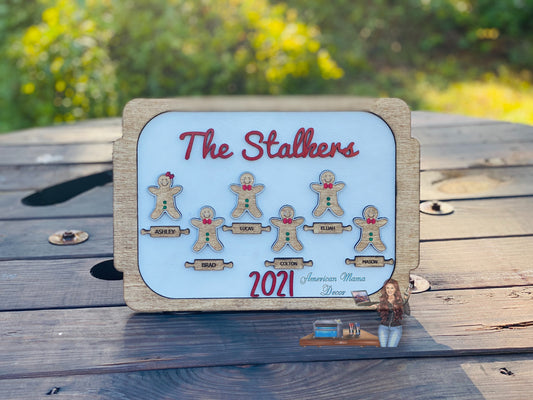 Gingerbread family farmhouse sign,  stocking stuffer, Christmas home decor, baking sheet, gifts for mom, xmas, Santa, 3D sign decor