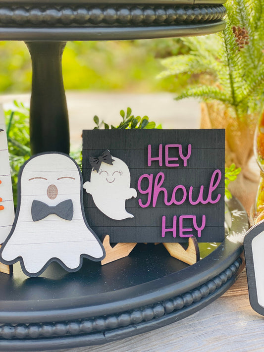 Hey boo, tier tray decor, home decor, Boo sheet, Ghouls, Shake your boo thang, poison, Rae dunn decor, Eat drink be scary, Halloween decor