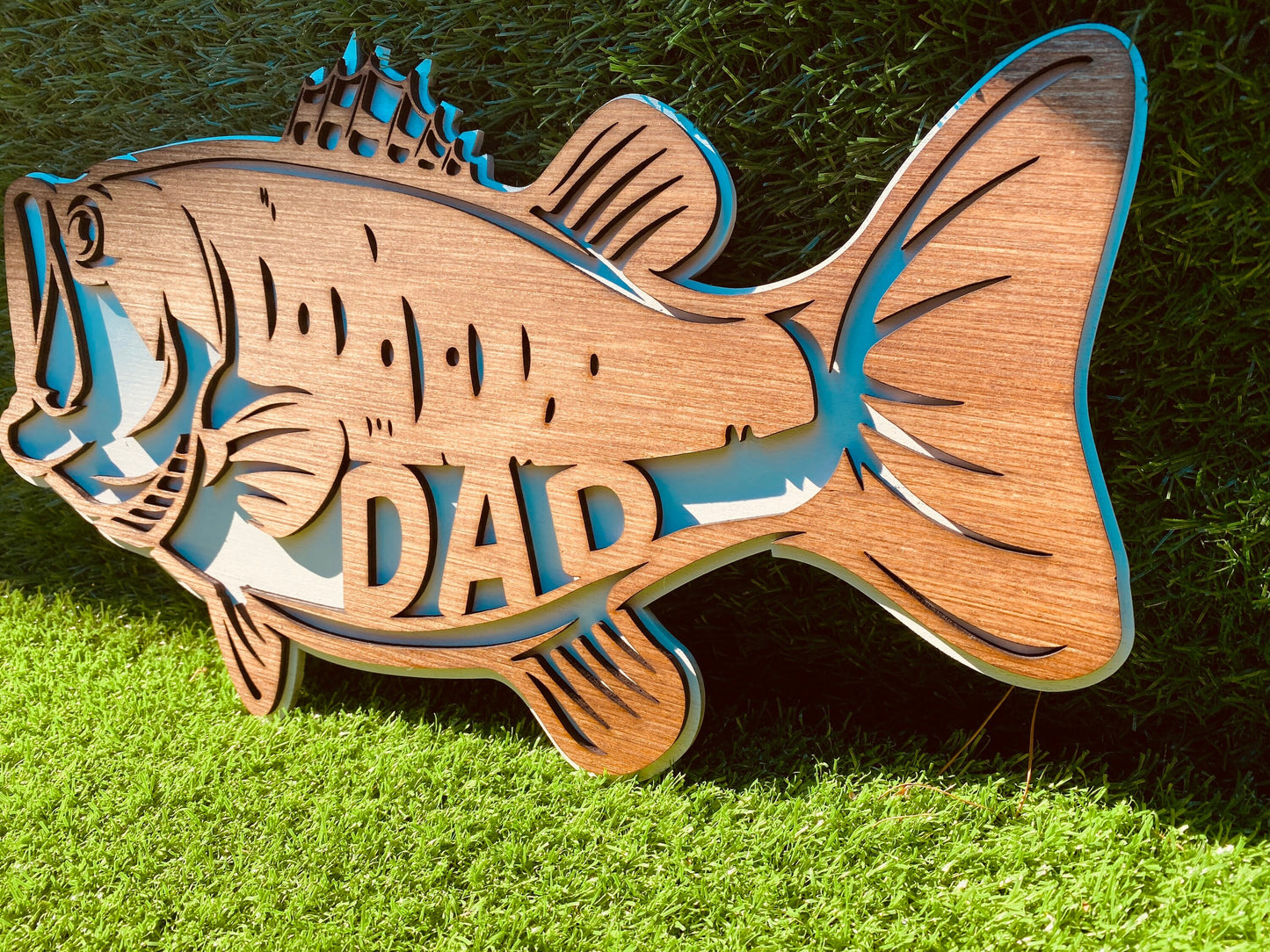 BASS Father’s Day sign-DAD-Grandpa-uncle-papa or plain fish hanging sign home decor, perfect Father’s Day day gift, fishing, outdoors