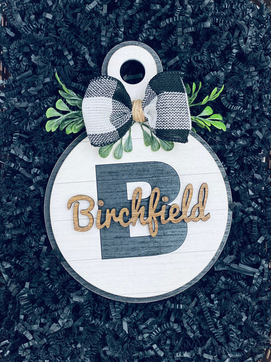 Personalized Christmas gifts for grandparents,gifts for mom,cutting board, monogrammed decor,farmhouse decor,Christmas decor,stocking gift
